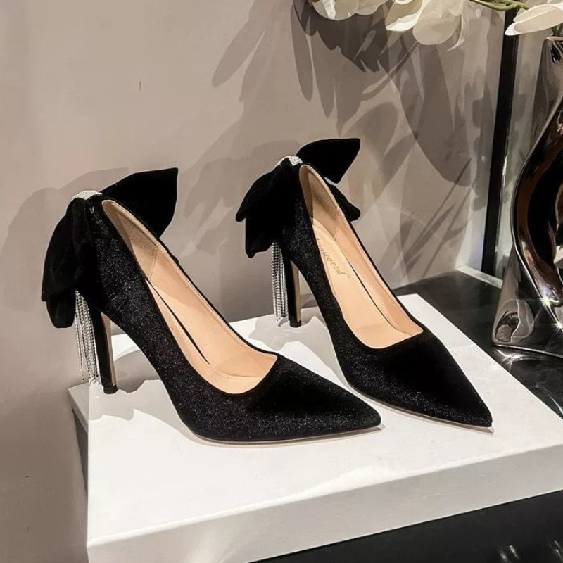 Women Shoes Quick Delivery - Preto com arco stiletto mulher bombas