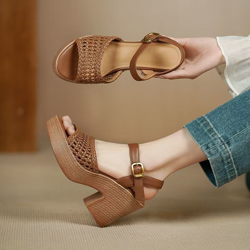 Platform Sneakers Chunky - Sandálias de salto alto trançadas femininas