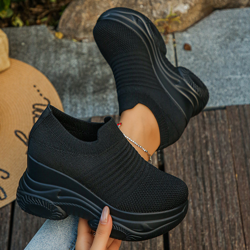 Mulher de malha branca chunky  - Platform Sneakers Chunky avaliação e preço