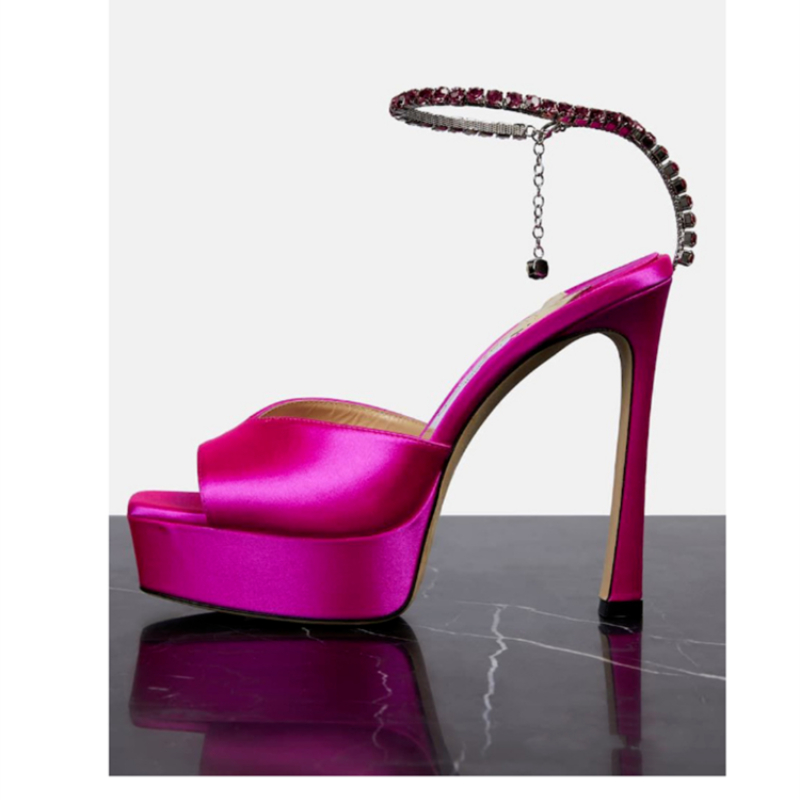Sandálias coloridas com diaman - Women Shoes Brand avaliação e preço